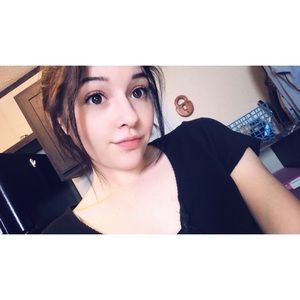 Meet your Posher, Destiny